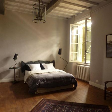 Lussan  Domaine D'Entudelle Bed & Breakfast エクステリア 写真